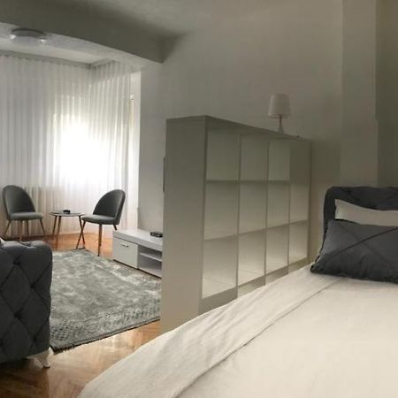 Apartmán Stan Na Dan Novi Pazar Exteriér fotografie