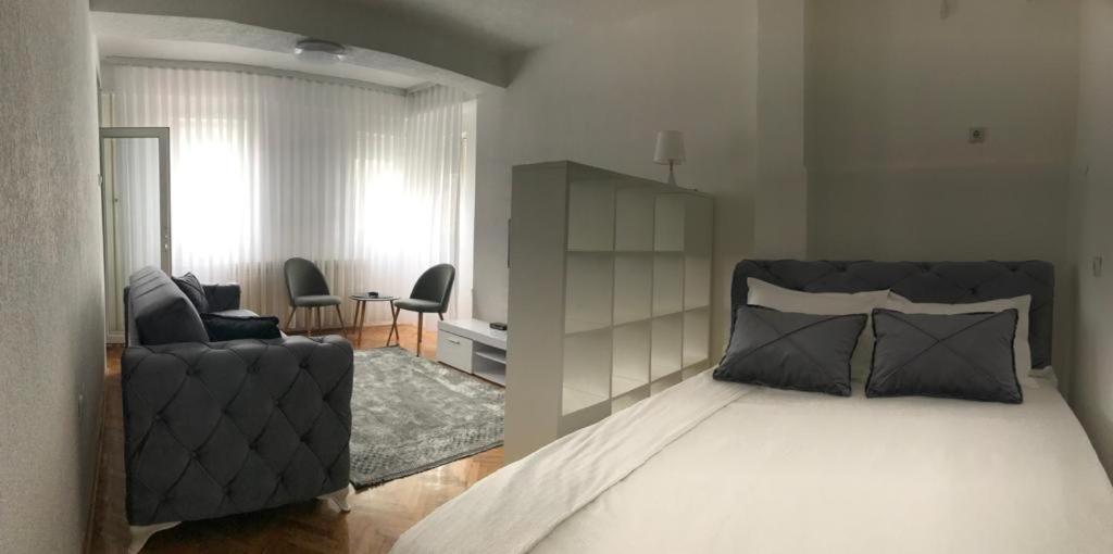 Apartmán Stan Na Dan Novi Pazar Exteriér fotografie